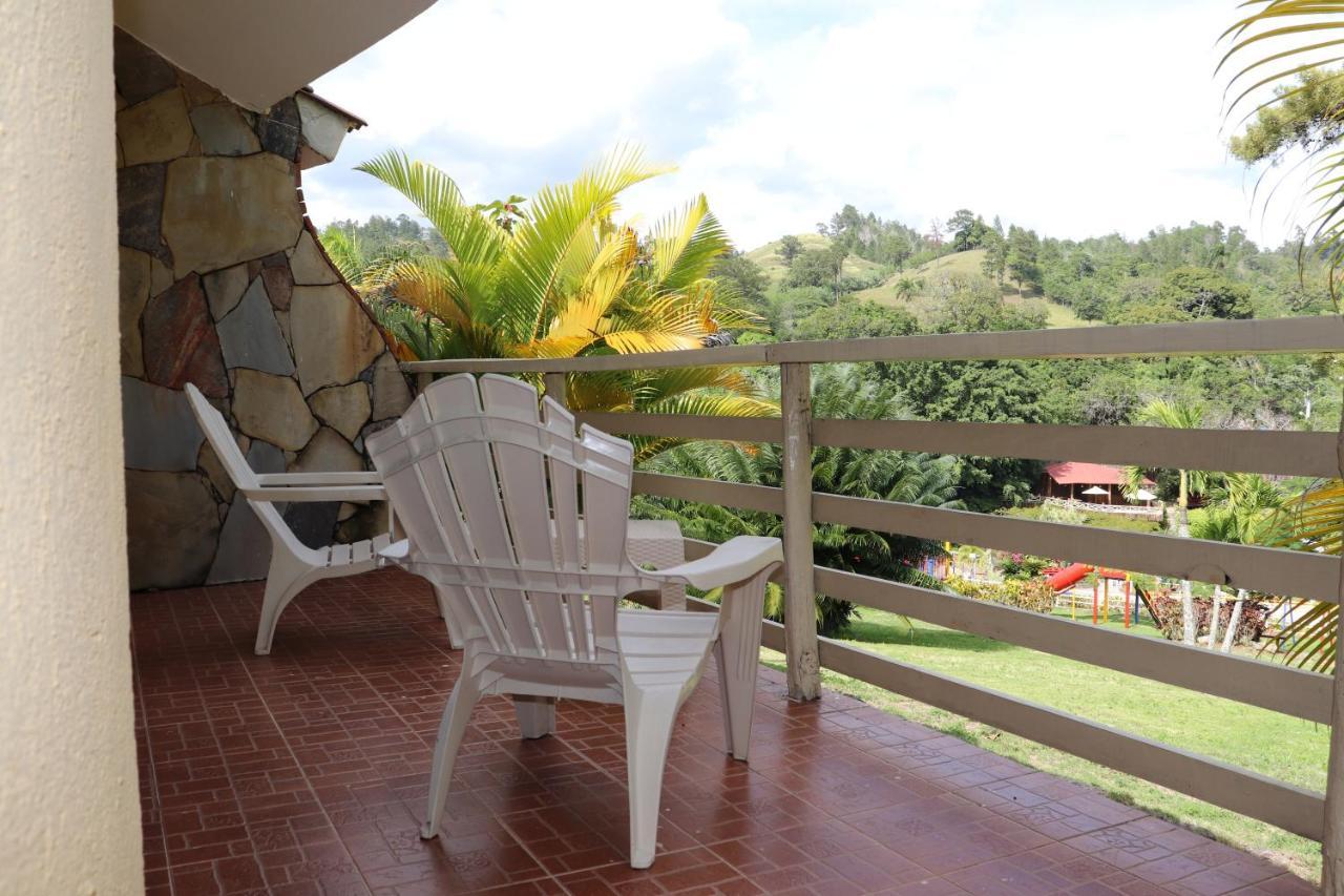 Jarabacoa River Club & Resort Kültér fotó